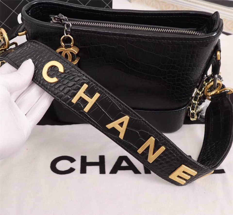 Túi Chanel hobo đen khoá gold  Tín đồ hàng hiệu