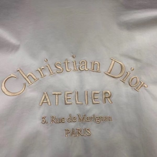 Áo gió thể thao Dior