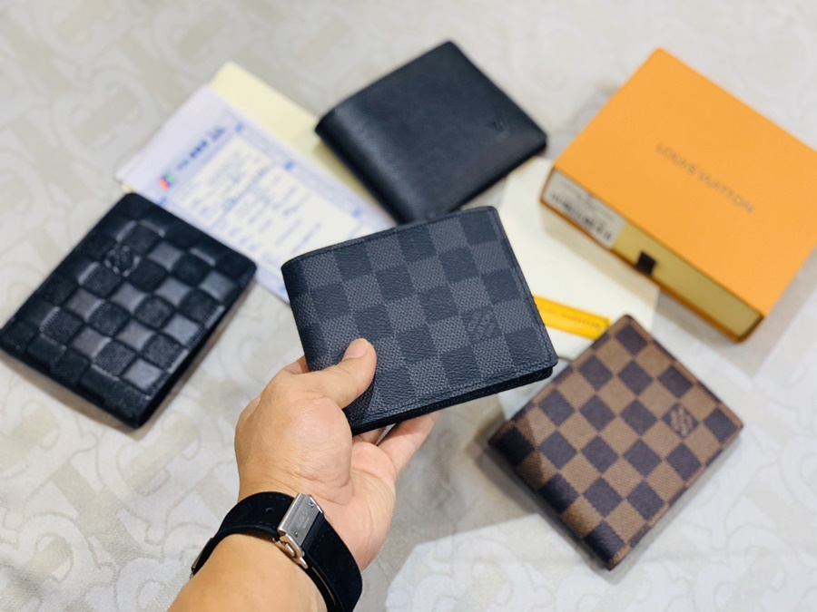 Những mẫu ví nam đẹp Hà Nội TPHCM Louis Vuitton Multiple Wallet