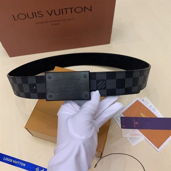 Day-lung-Louis-Vuitton-da