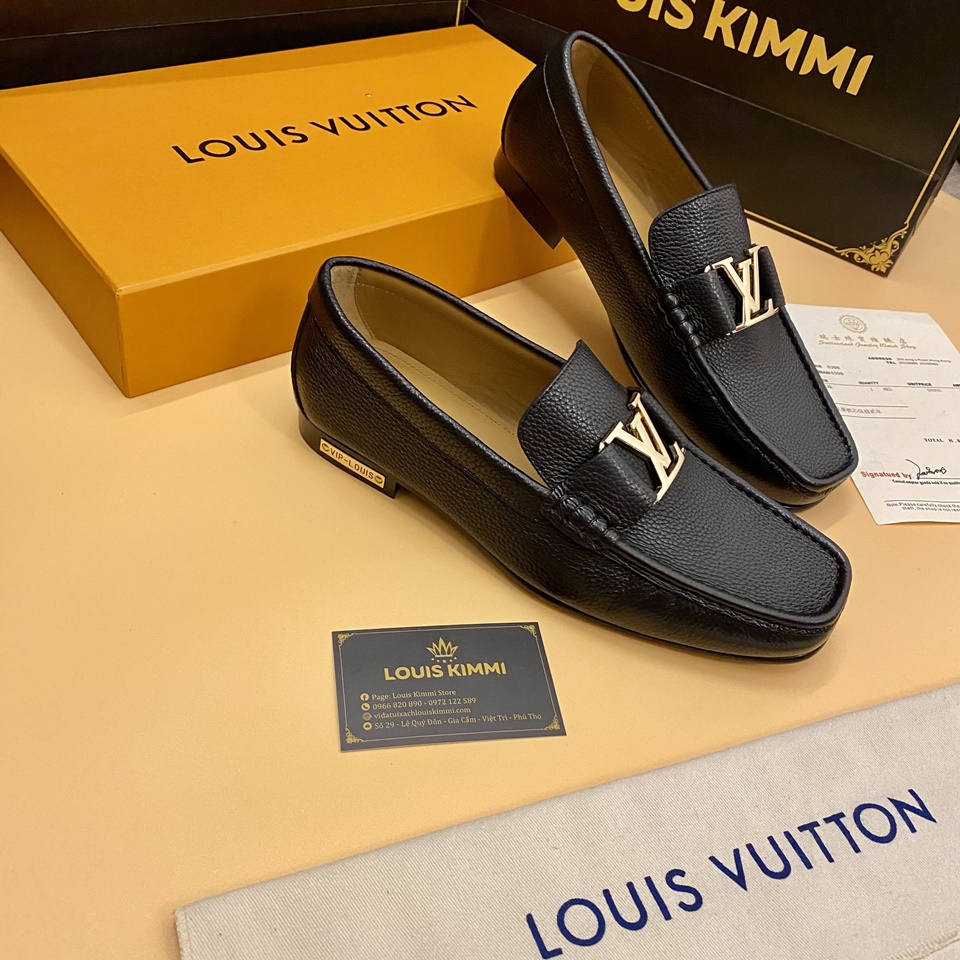 Louis Vuitton LV Onthego MM Khaki Green Beige Cream  Nice Bag