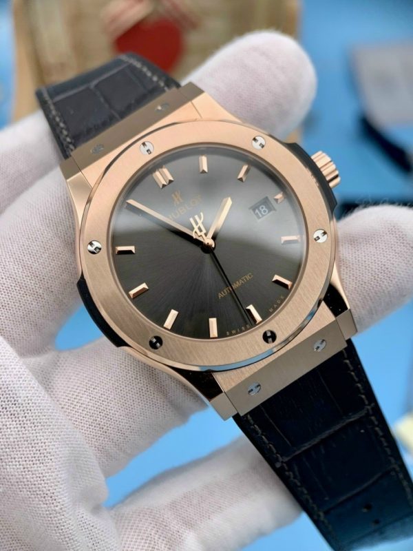 Dong-ho-Hublot-automatic-Classic-Fusion-Gold