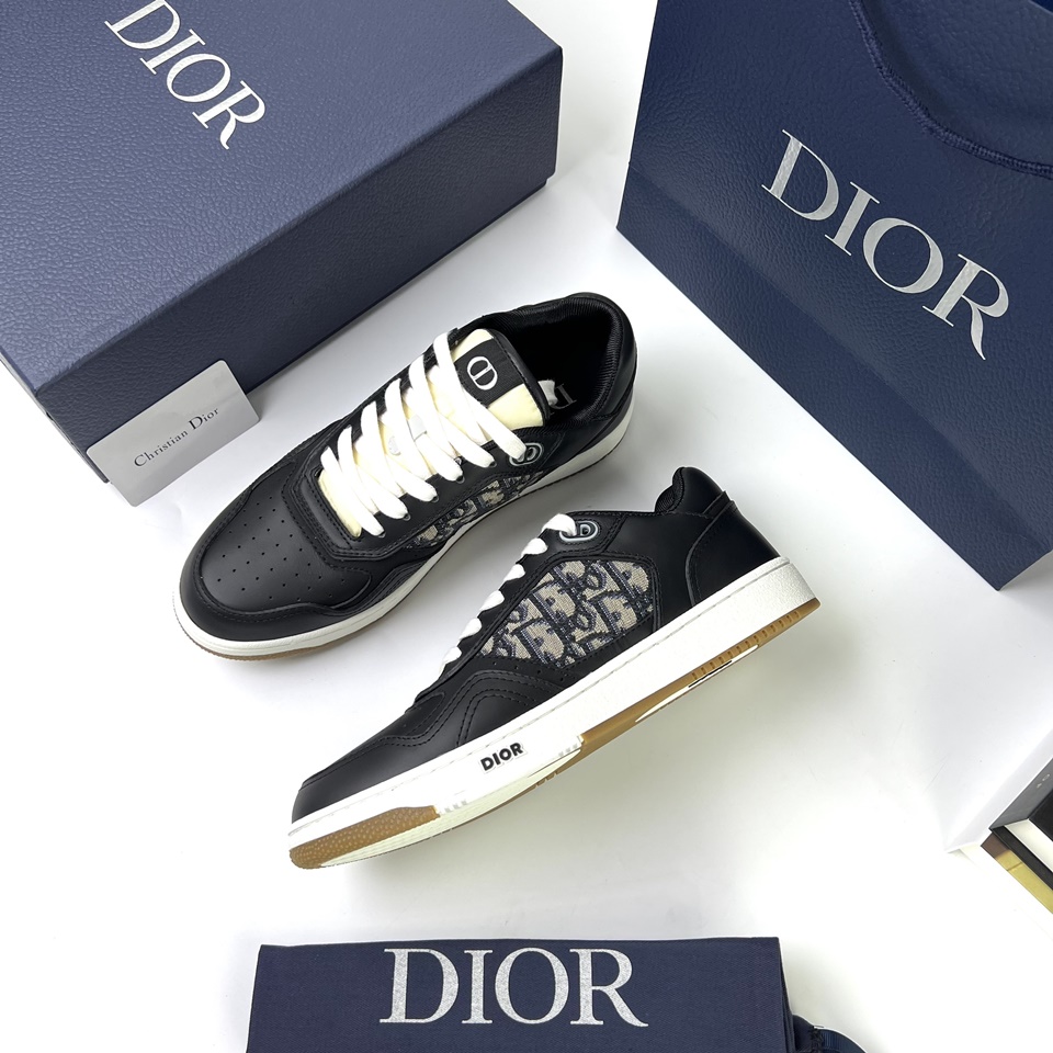 B23 LowTop Sneaker Black and White Dior Oblique Canvas  DIOR US